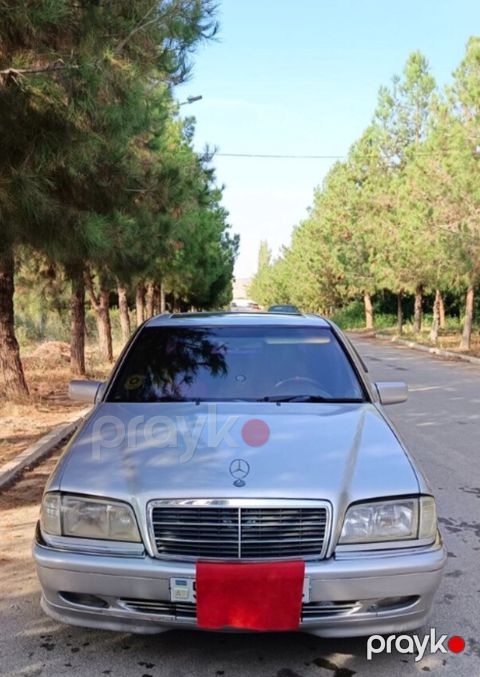 Mercedes E 200, 1994 il — Şirvan