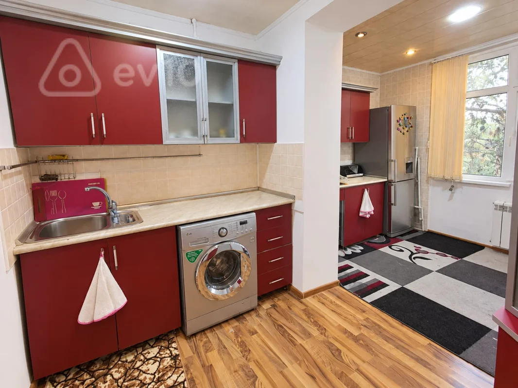3 otaqlı mənzil, 75 m², Nəsimi küçəsi — kirayə — Mənzil, Bakı (7)
