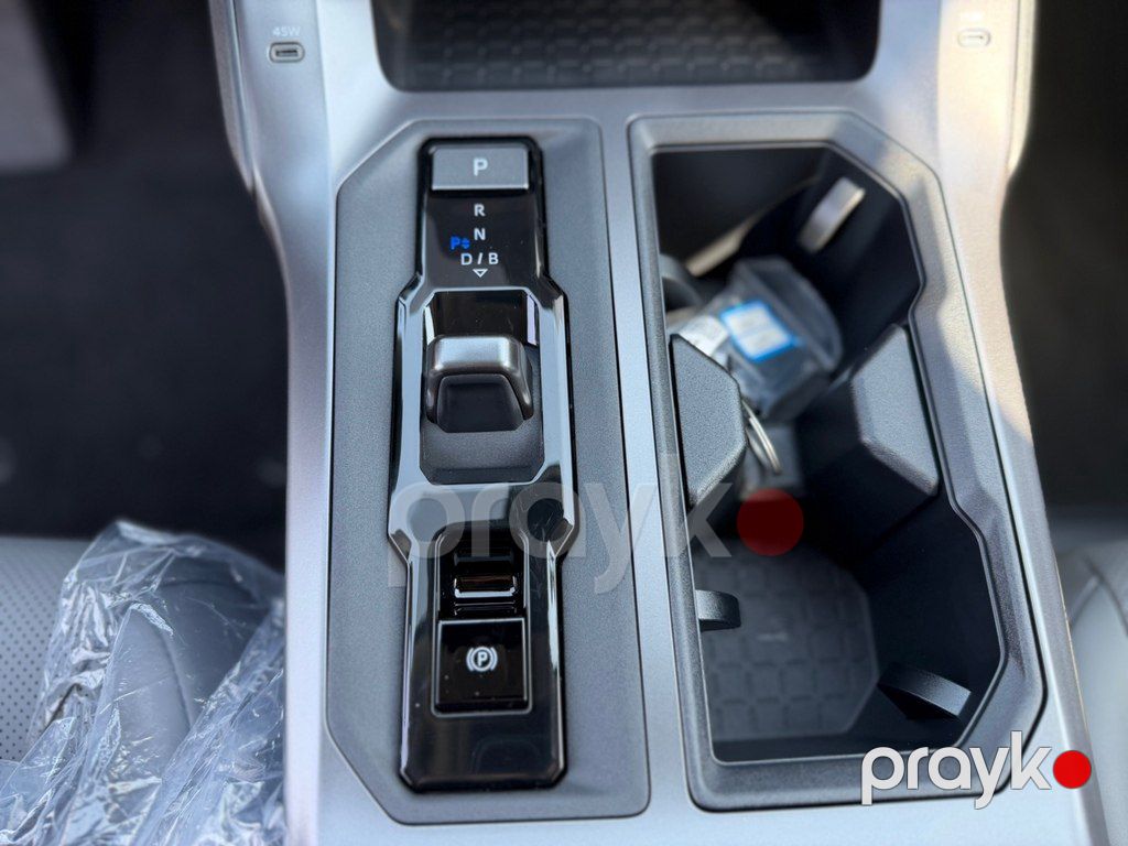 Toyota Wildlander, 2.0 L, 1.6 kWh, 2026 il, yeni — Avtomobillər, Bakı (12)
