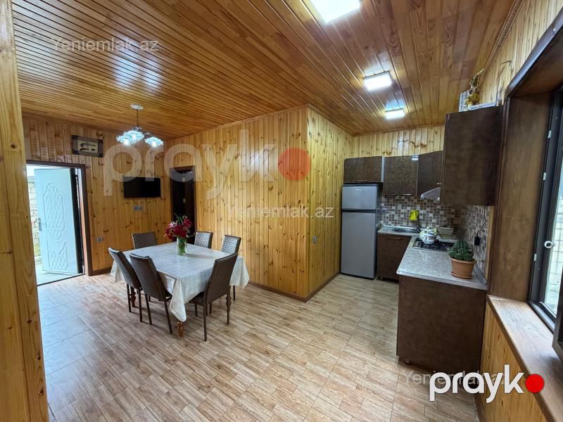 Günlük 3 otaqlı Həyət evi / Villa, 99 m², Quba — Ev, villa, Quba (8)