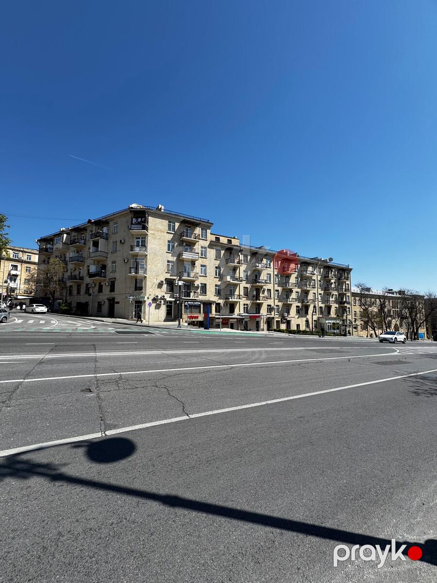 Satılır 2 otaqlı köhnə tikili 31 m² — Mənzil, Bakı (2)