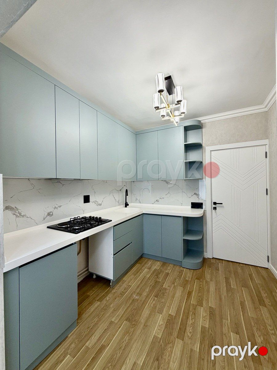 Satılır 2 otaqlı köhnə tikili 65 m² — Mənzil, Bakı (9)