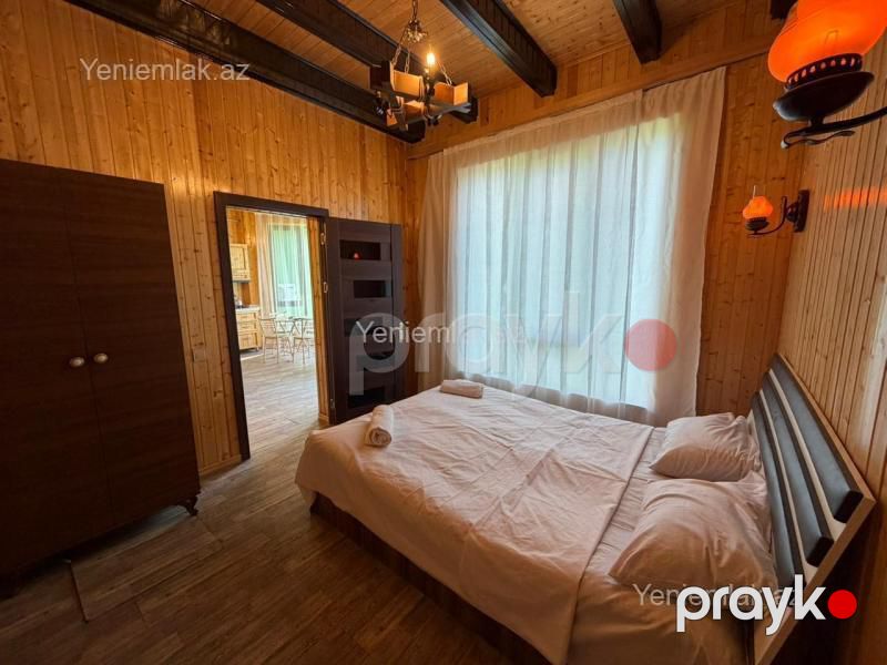 Günlük 4 otaqlı Həyət evi / Villa, 211 m², Quba — Ev, villa, Quba (2)