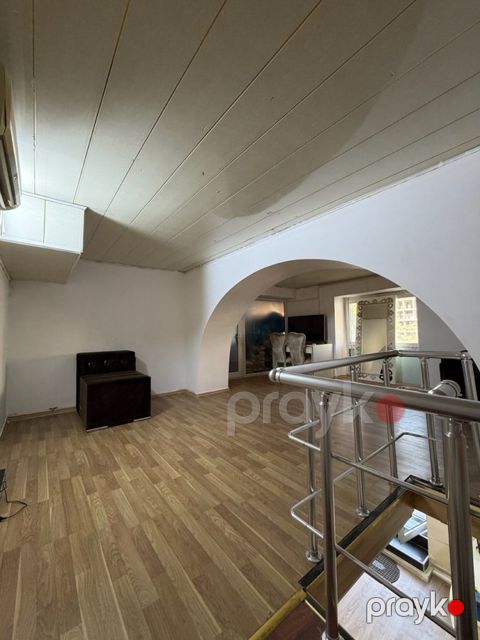 Ofis icarəyə verilir, 30 m², Nizami r., Bakı — Bakı