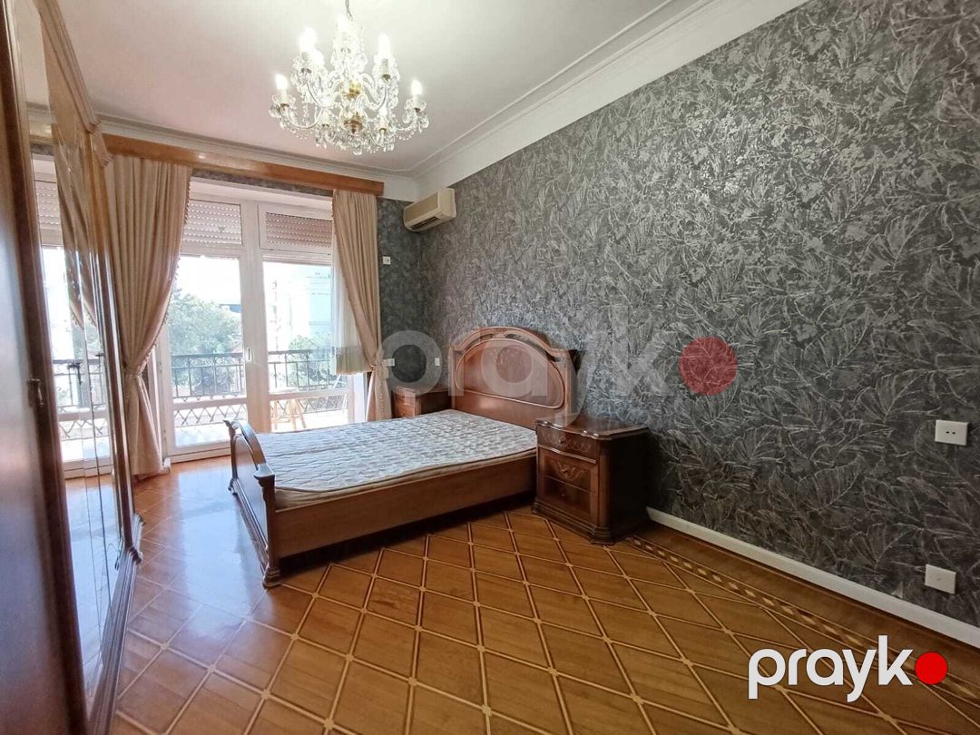 Satılır 3 otaqlı köhnə tikili 85 m² — Mənzil, Bakı (12)