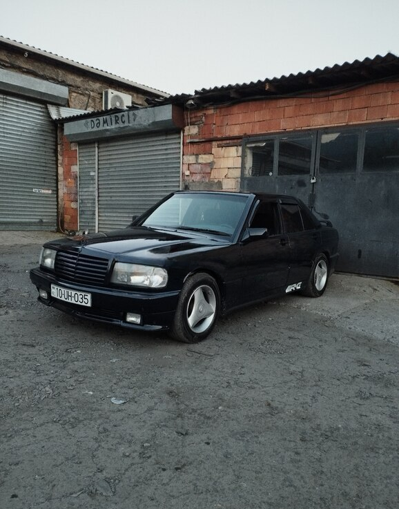 Mercedes 190, 1989 il, 456000 km 10-UH-035 — Avtomobillər, Zaqatala (9)