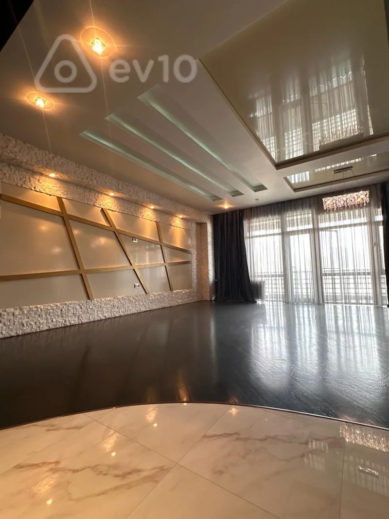 4 otaqlı mənzil, 200 m², Rəşid Behbudov — Mənzil, Bakı (2)