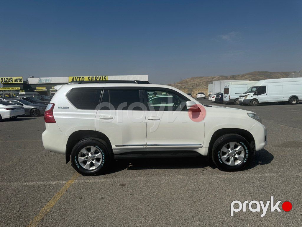 Toyota Land Cruiser Prado, 3.0 L, 2012 il, 266 000 km 77-NF-787 — Avtomobillər, Bakı (4)