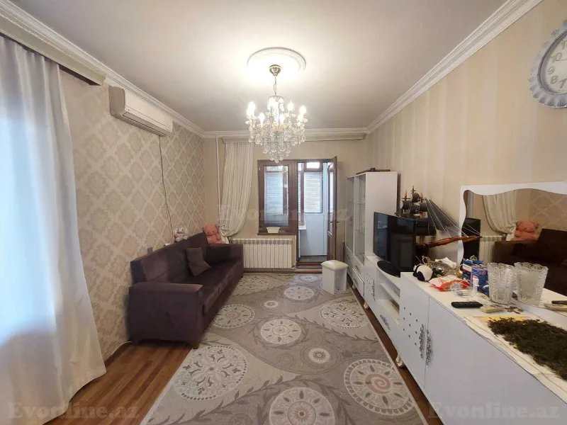 Satılır 2 otaqlı Mənzil Köhnə tikili 50 m² Bakı, Binəqədi r., Azadlıq prospekti m., 7-ci mikrorayon — Mənzil, Bakı (3)