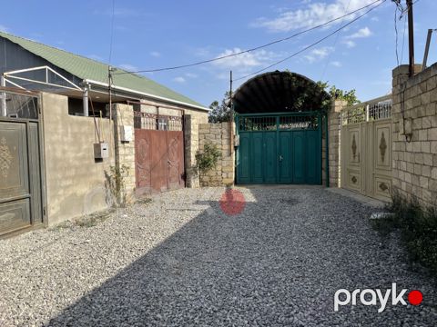 Satılır 4 otaqlı həyət evi/bağ evi 110 m² — Bakı