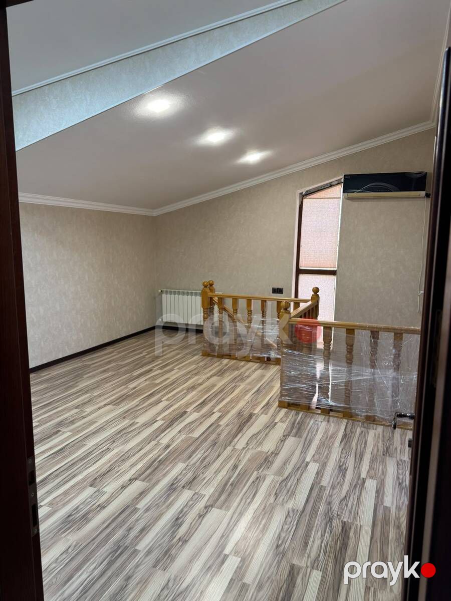 Satılır 6 otaqlı həyət evi/bağ evi 350 m² — Ev, villa, Bakı (10)