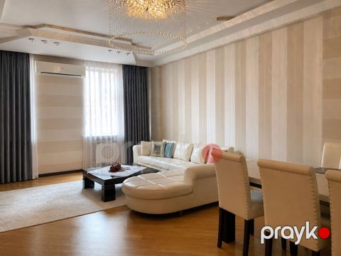 Satılır 3 otaqlı yeni tikili 135 m² — Bakı