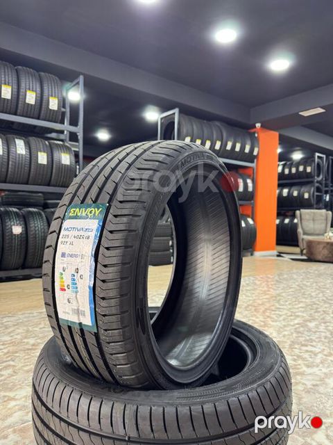 "Zr envoy motıva 92Y XL" şini 225/40 R18 — Bakı