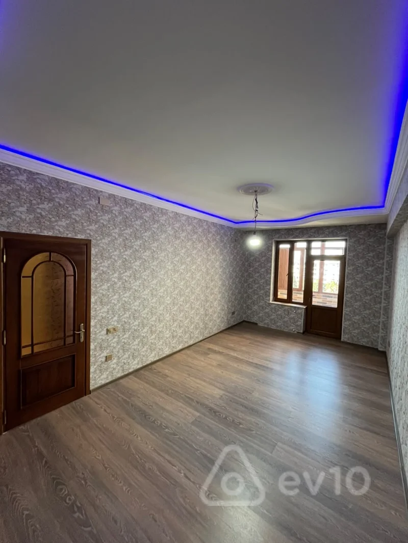4 otaqlı mənzil, 168 m², Natiq Ehmedov — Bakı