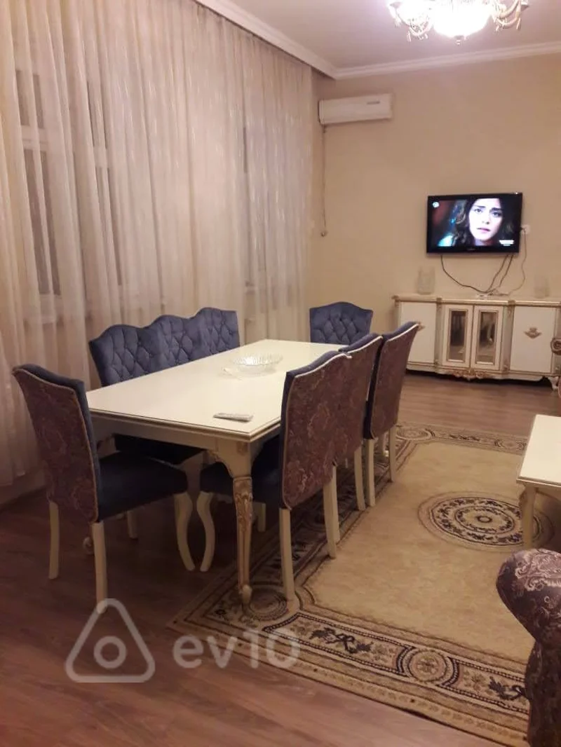 5 otaqlı həyət evi, 150 m², Ayna Sultanova küc — Ev, villa, Bakı (3)
