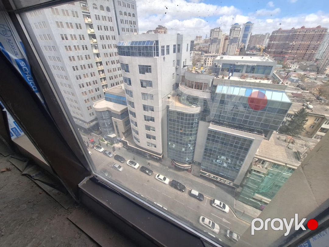 4 otaqlı mənzil, 211 m², Cəfər Cabbarlı küç., Bakı — Mənzil, Bakı (10)