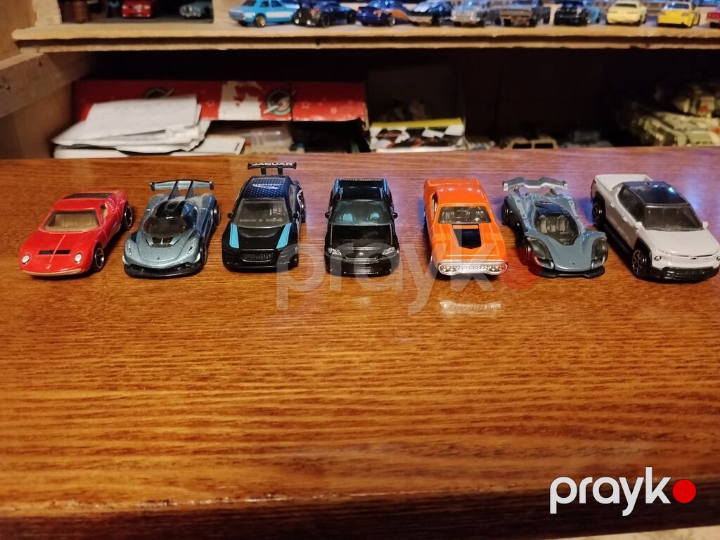 Hot Wheels kolleksiya dəsti – miqyas 1:64 tökmə metal oyuncaq — Modellar, Digah (3)