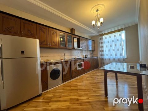 İcarəyə verilir 3 otaqlı köhnə tikili 150 m² — Bakı