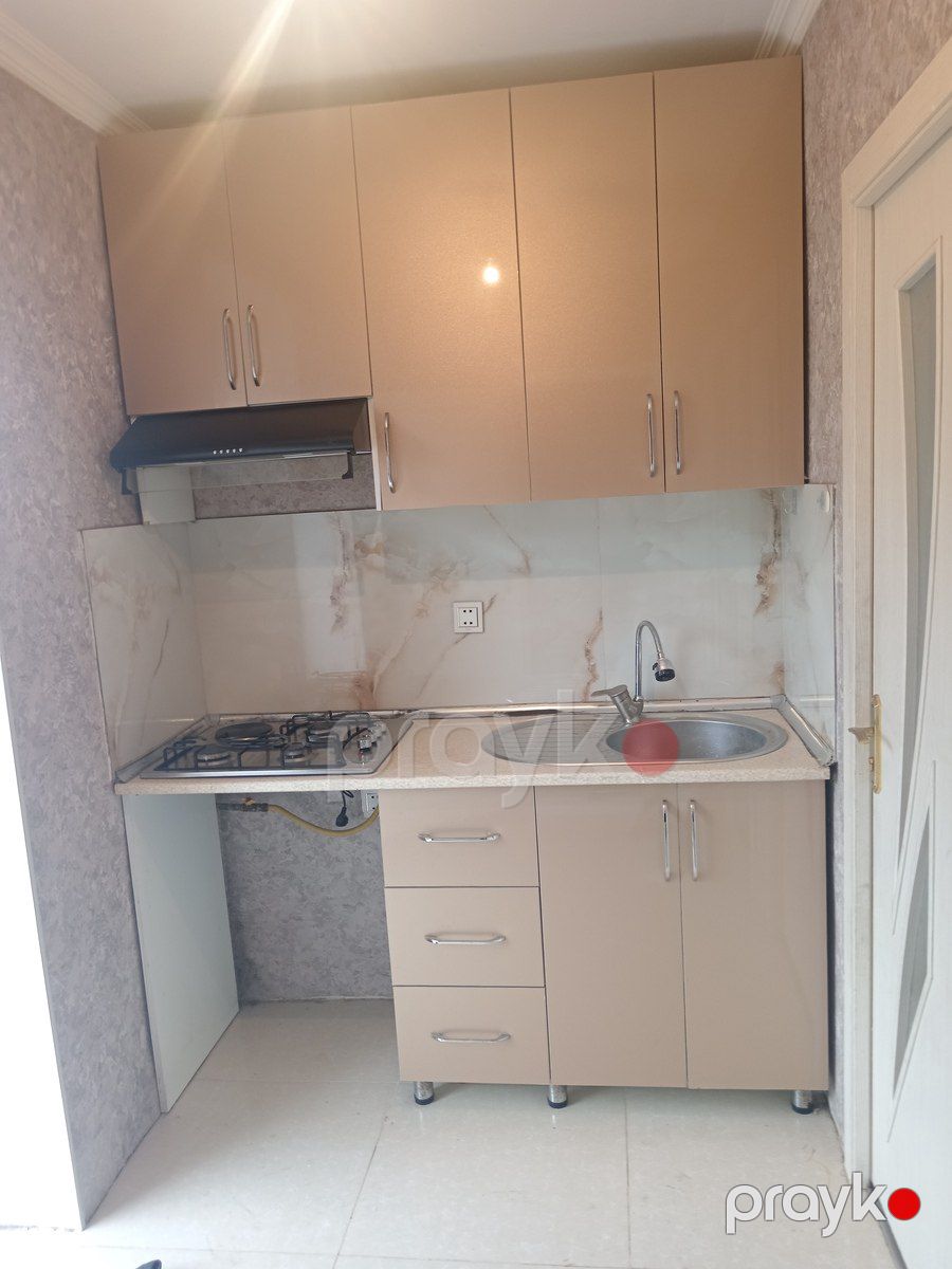 Satılır 2 otaqlı köhnə tikili 40 m² — Mənzil, Bakı (5)
