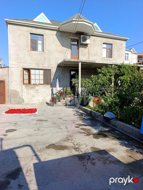 Həyət evi, Yeni Suraxanı qəs — Bakı