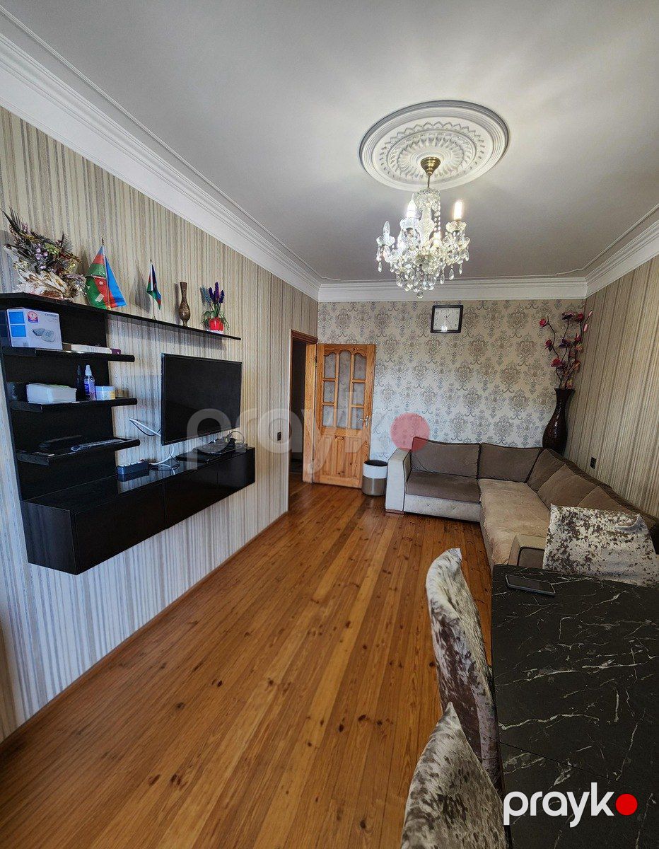 Satılır 2 otaqlı köhnə tikili 60 m² — Mənzil, Bakı (2)