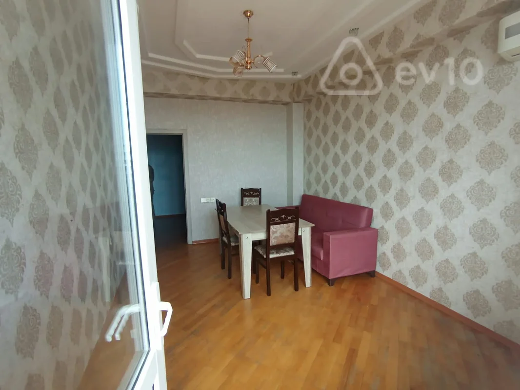 2 otaqlı mənzil, 52 m², M.Hadi küçəsi — Bakı