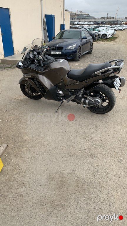 Kawasaki 1400 GTR, 1400 sm3, 2010 il, 33 500 km 90-SJ-535 — Motosikletlər, Bakı (5)