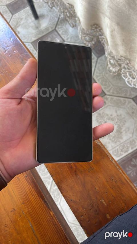 Samsung Galaxy S25 Ultra Titanium Black 256GB/12GB — Xaçmaz