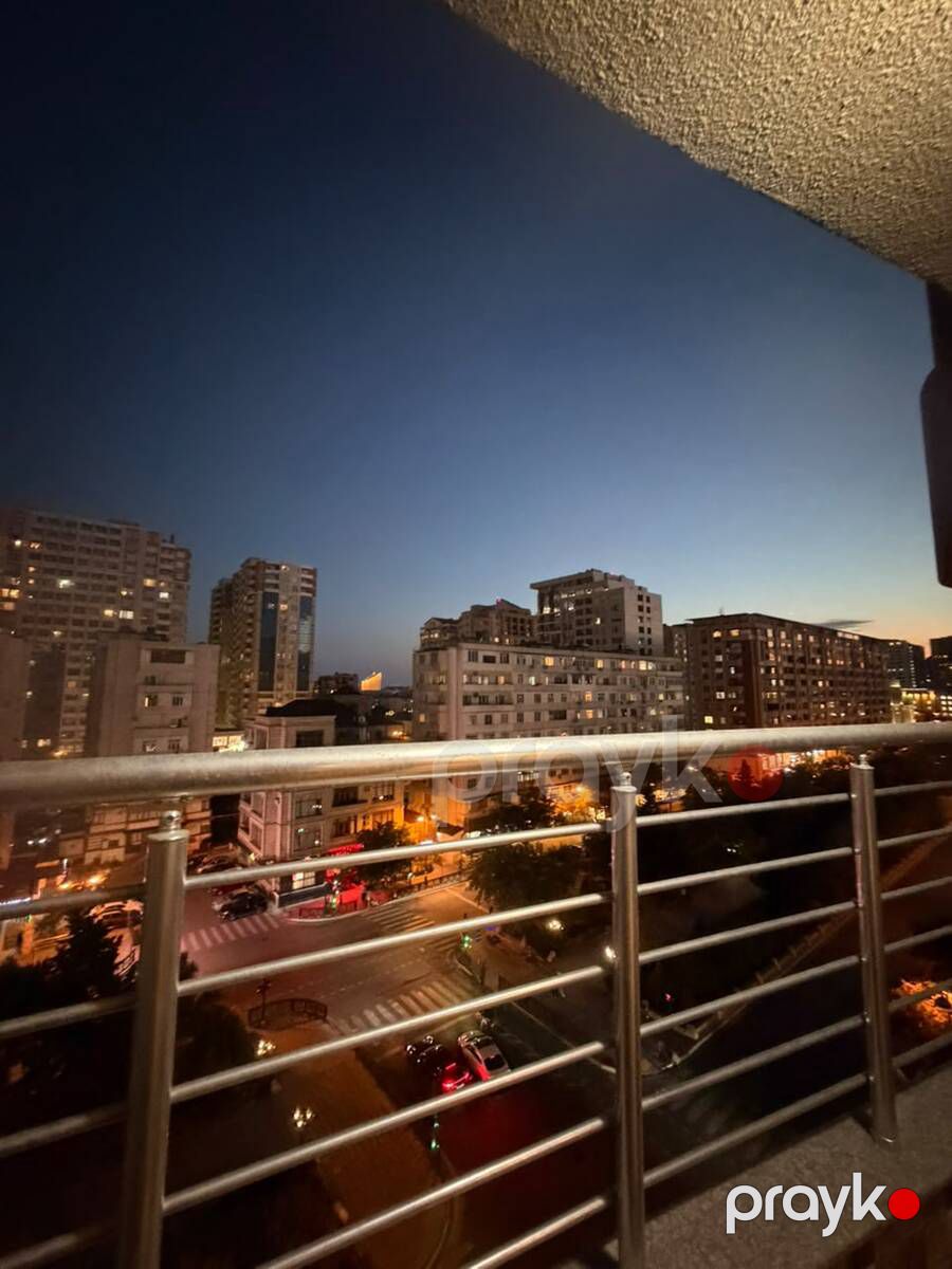 İcarəyə verilir 4 otaqlı yeni tikili 200 m² — Mənzil, Bakı (12)