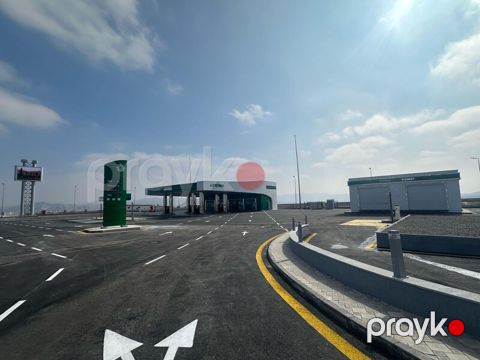 Yol cizgi boyasi — Bakı