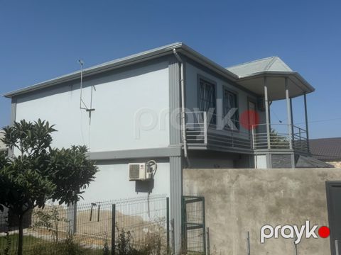 Satılır 6 otaqlı həyət evi/bağ evi 160 m² — Bakı