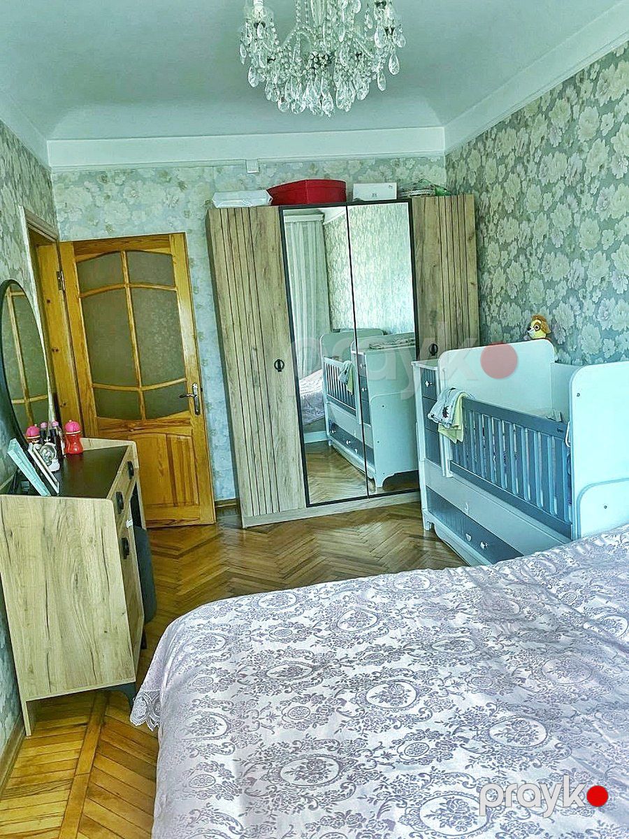 Satılır 4 otaqlı köhnə tikili 80 m² — Mənzil, Bakı (3)