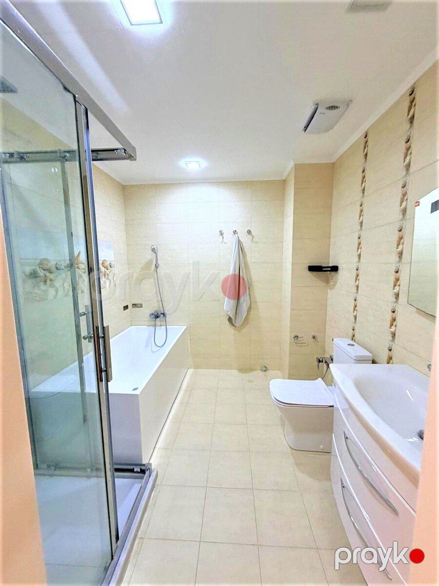 4-otaqlı yeni tikili kirayə verilir, Üzeyir Hacıbəyov küç., 225 m² — Mənzil, Bakı (8)