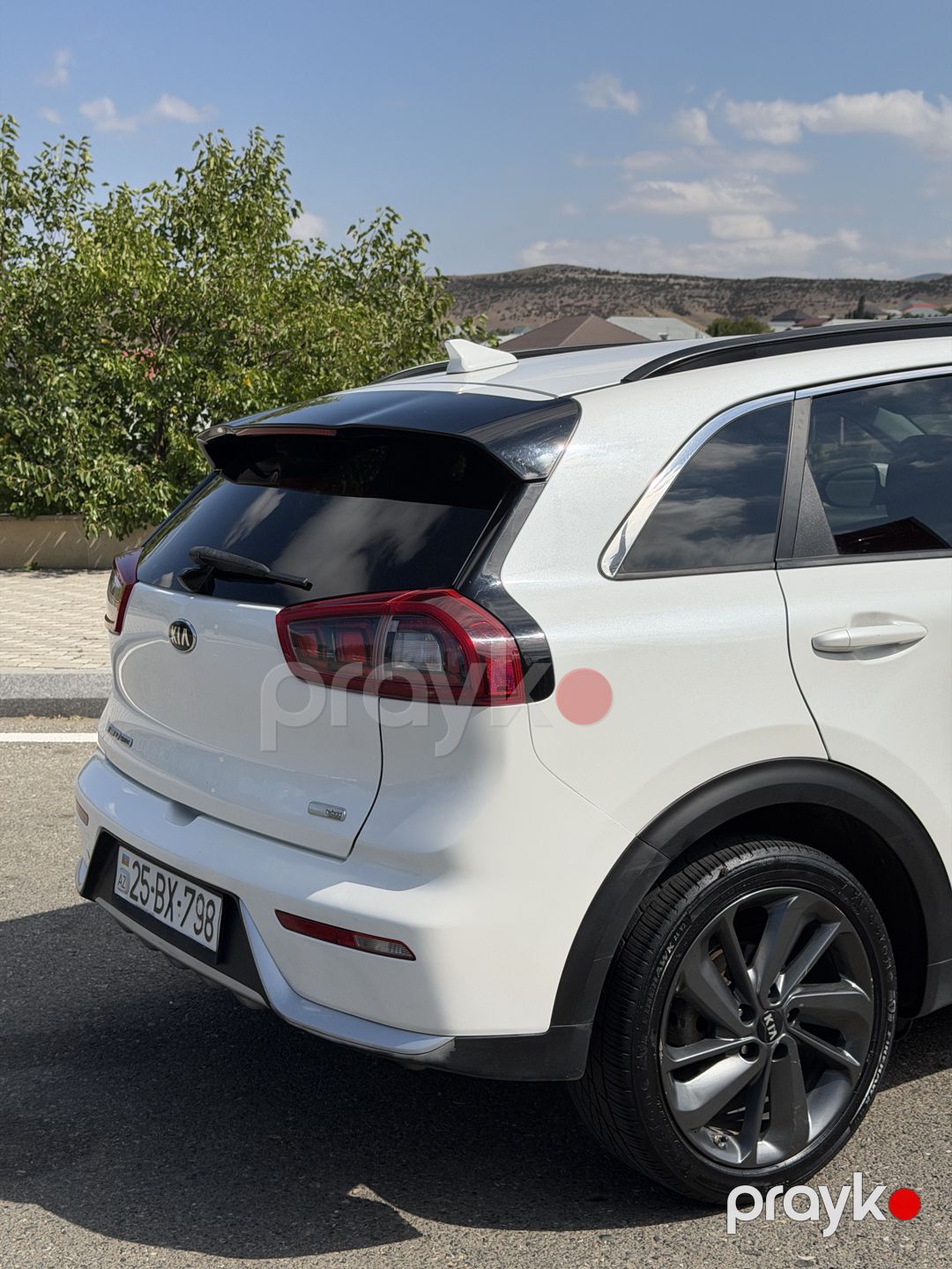 Kia Niro 2017 — Avtomobillər, Gəncə (6)