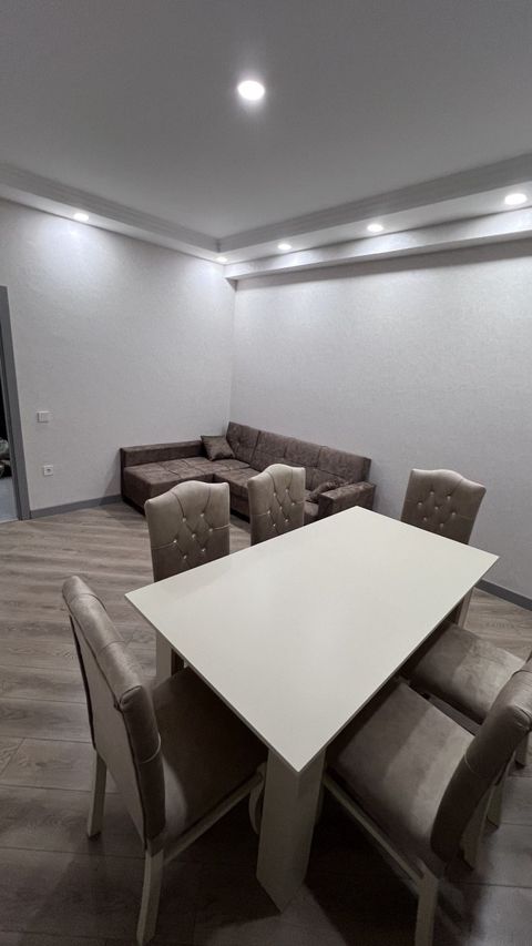 2-otaqlı yeni tikili kirayə verilir, Dərnəgül m., 80 m² — Apartment