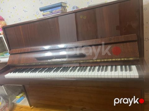 Piano satilir prablemi yoxdur .Qiymeti 200 azn Unvan Sumqayit Raya — Digah