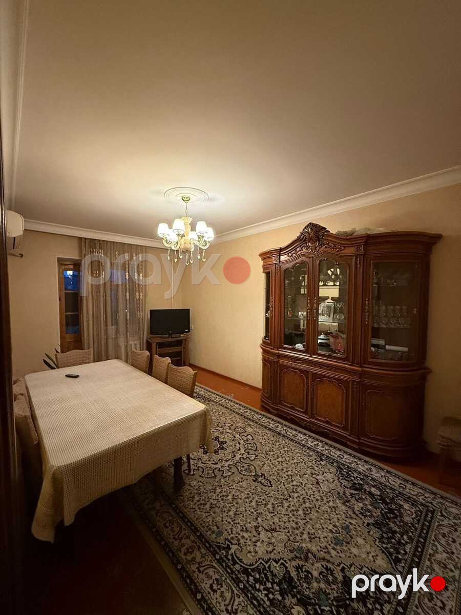 Satılır 4 otaqlı köhnə tikili 87 m² — Mənzil, Bakı (2)