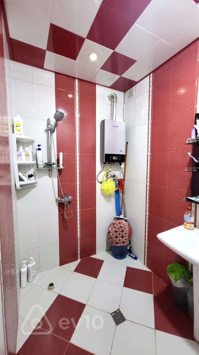 3 otaqlı mənzil, 55 m², Azadliq prospekti metrosunun yaxinligi — Mənzil, Bakı (9)