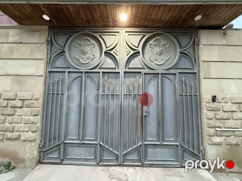 Həyət evi, Binəqədi qəs — Bakı