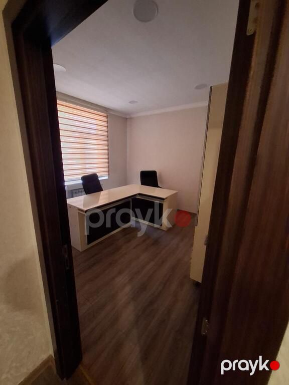 Satılır obyekt 380 m² — Əmlak, Bakı (7)