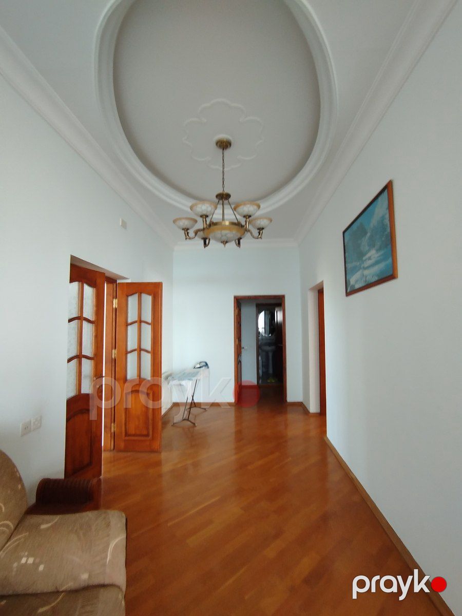 Satılır 6 otaqlı həyət evi/bağ evi 180 m² — Ev, villa, Bakı (10)