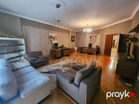 İcarəyə verilir 4 otaqlı ofis 180 m² — Bakı