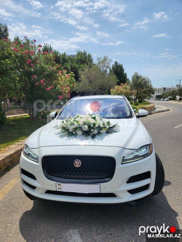 Jaguar fpace, 2021 il — Minik avtomobili icarəsi, Bakı (7)