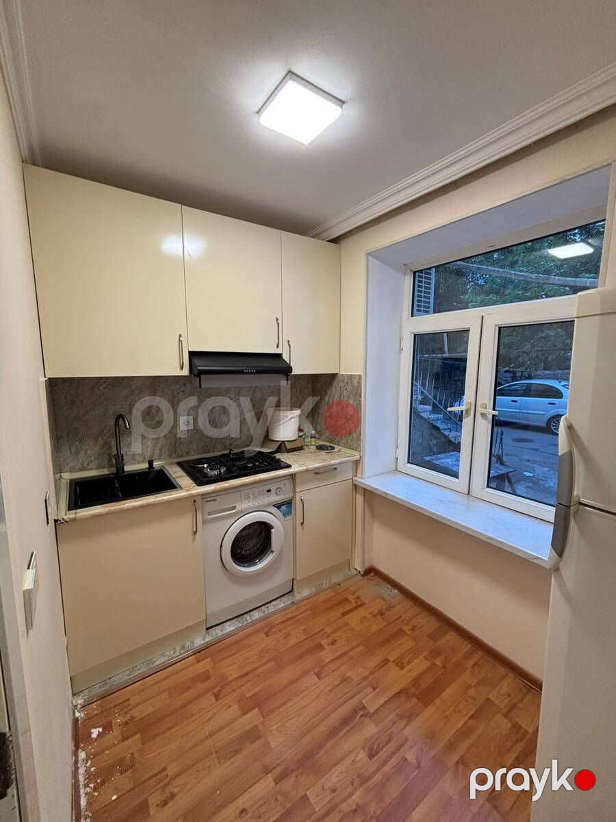 İcarəyə verilir 2 otaqlı köhnə tikili 60 m² — Mənzil, Bakı (9)