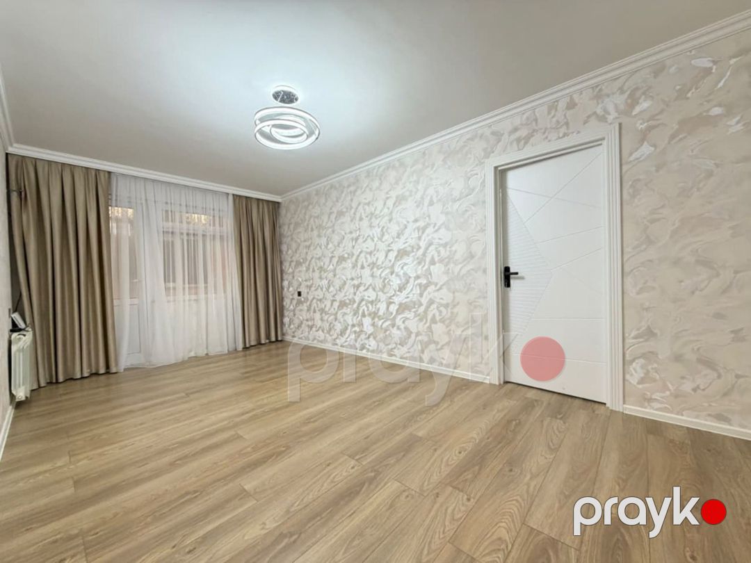 Satılır 2 otaqlı köhnə tikili 46 m² — Mənzil, Bakı (9)