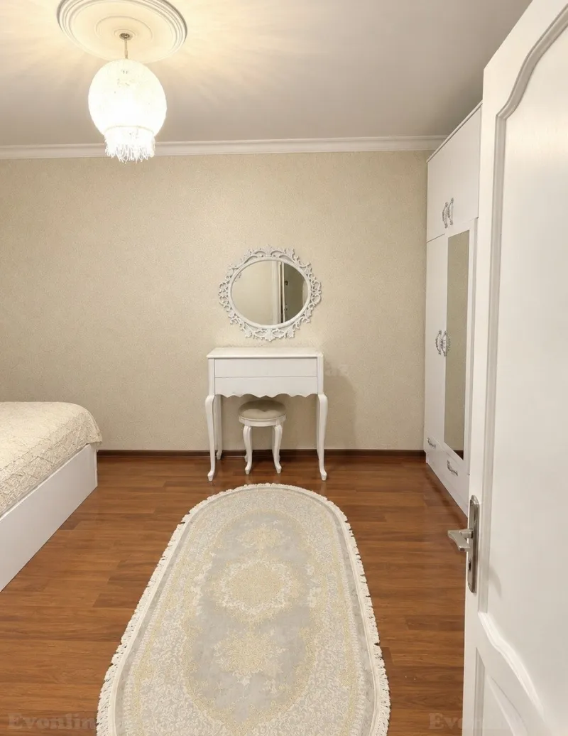 Satılır 3 otaqlı Mənzil Köhnə tikili 85 m² Bakı, Nəsimi r., Memar Əcəmi m., 4-cü mikrorayon — Mənzil, Bakı (3)