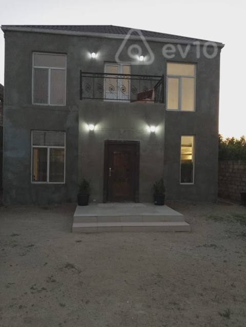 4 otaqlı həyət evi, 200 m², Maştağa qəsəbəsi — İlkin bəy