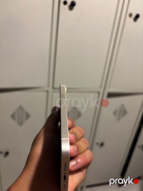 IPhone 13, Qızılı, Face ID — Bakı