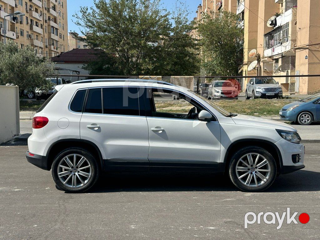 Volkswagen Tiguan, 2.0 L, 2011 il, 92 934 km 99-BL-029 — Avtomobillər, Bakı (3)