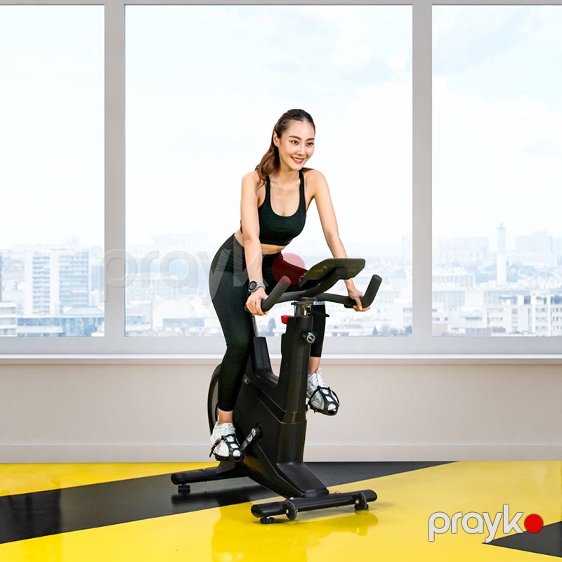 Flex FLY Spin Velosipedi Sürət Ölçən Ekranla Yeni Fitness Velo Trenajoru Səssiz Qapalı Fitness Velosiped 130kq — Fitness və simulyatorlar, Bakı (6)